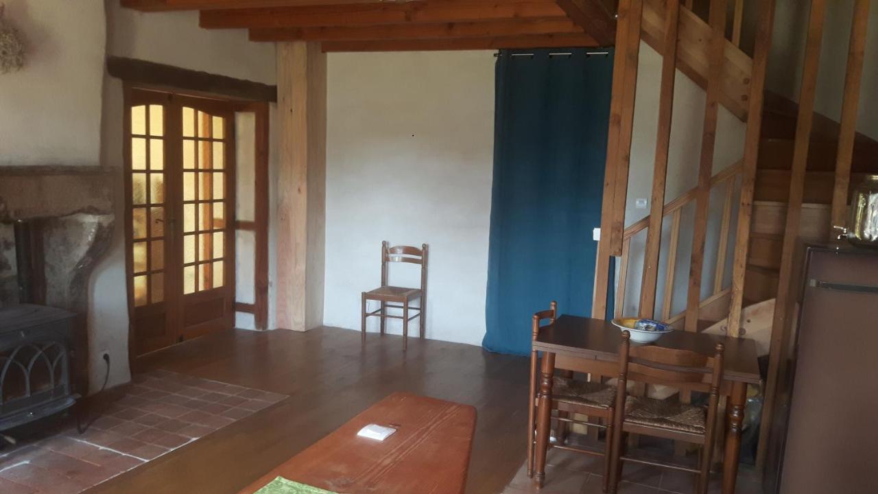 Villa Maison en pierre à Dettey Extérieur photo