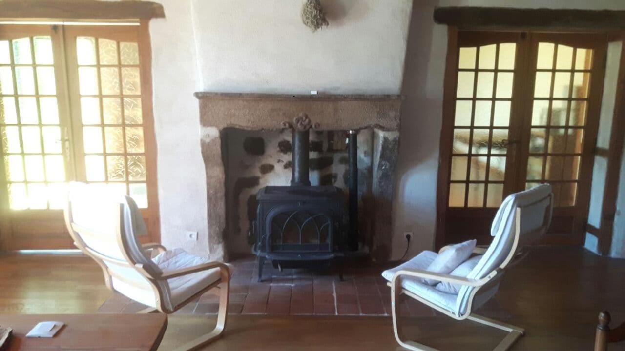 Villa Maison en pierre à Dettey Extérieur photo